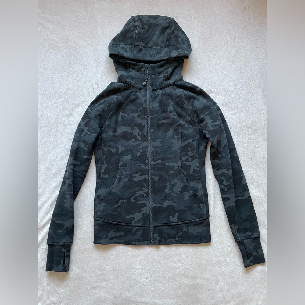 Lululemon Scuba Hoodie *Light Cotton Fleece Size 6 Incognito Camo Multi Grey